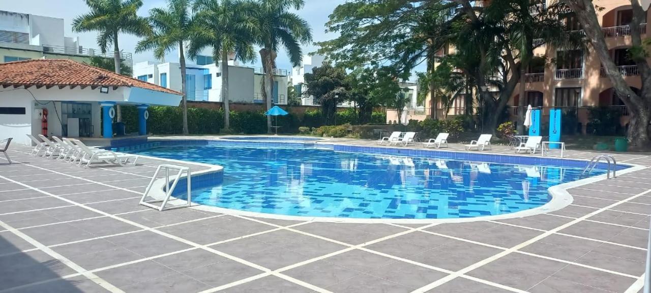 Hotel Penon Suites ヒラルドット エクステリア 写真