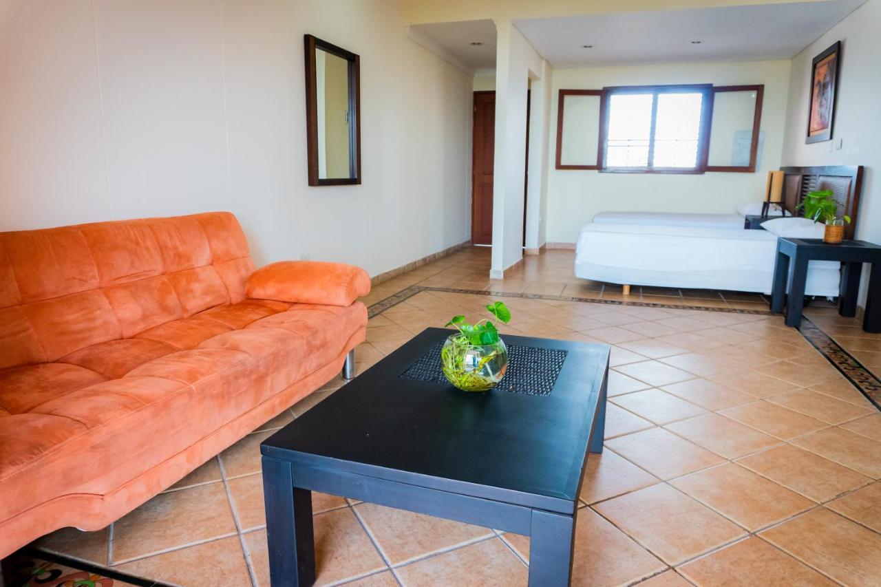 Hotel Penon Suites ヒラルドット エクステリア 写真