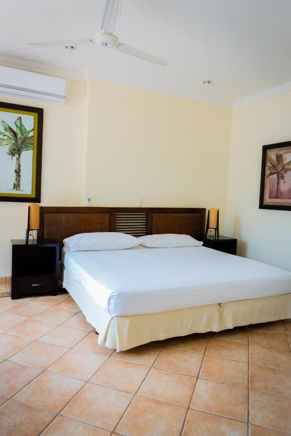 Hotel Penon Suites ヒラルドット エクステリア 写真