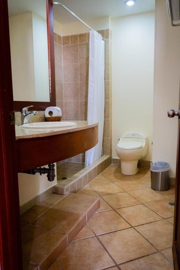Hotel Penon Suites ヒラルドット エクステリア 写真