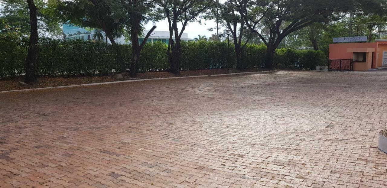 Hotel Penon Suites ヒラルドット エクステリア 写真