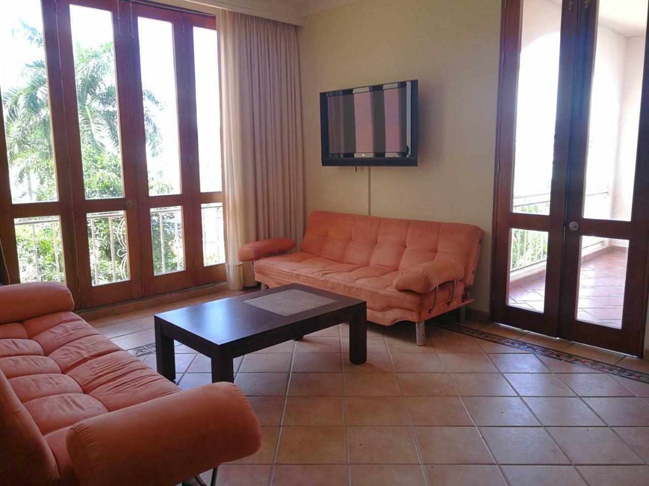 Hotel Penon Suites ヒラルドット エクステリア 写真