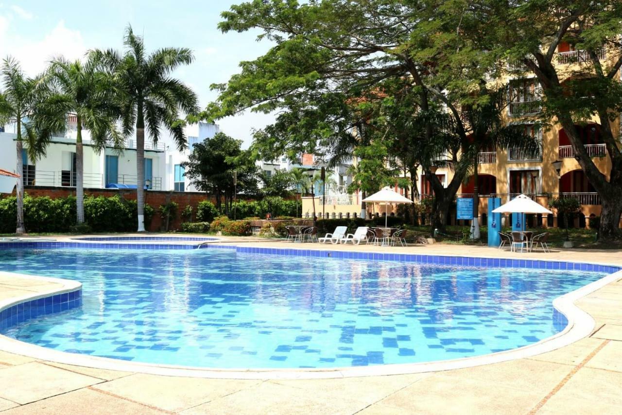 Hotel Penon Suites ヒラルドット エクステリア 写真